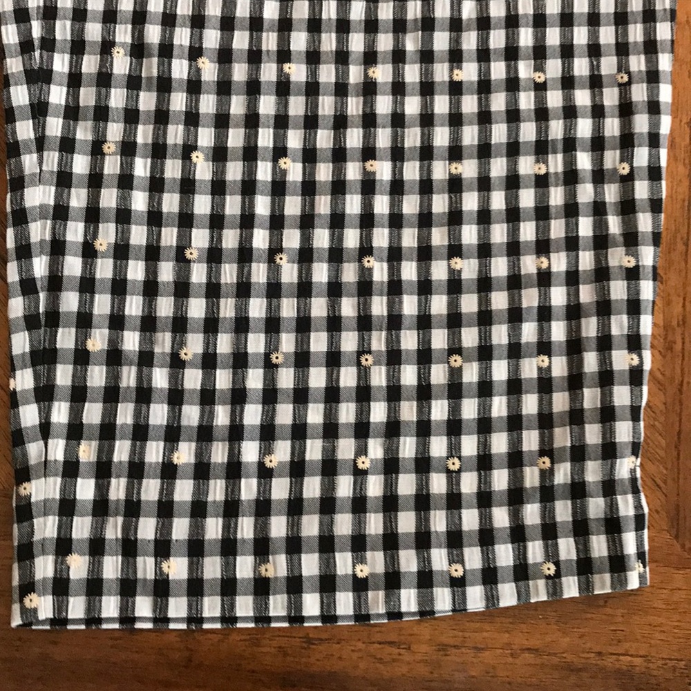 Pants - Picture 2 of 9